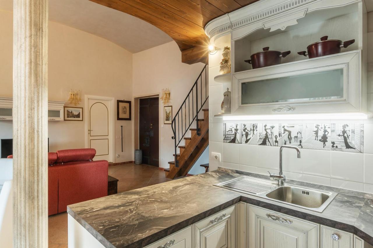 Palazzo Altieri Elegant Apartamento Roma
